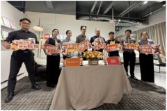 分歧于市场上+软拆”分隔采购的割裂模式